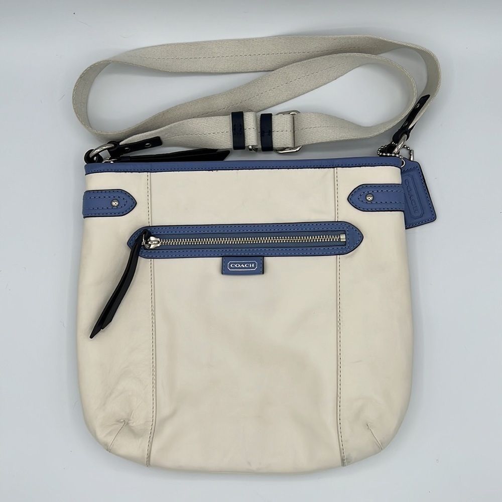 Coach Daisy Spectator Blue/White Leather File Crossbody Bag- New